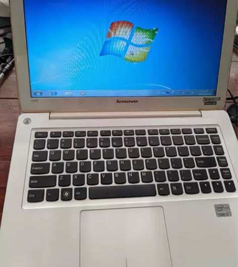 联想超薄笔记本轻薄本超极本酷睿i3 电池保...