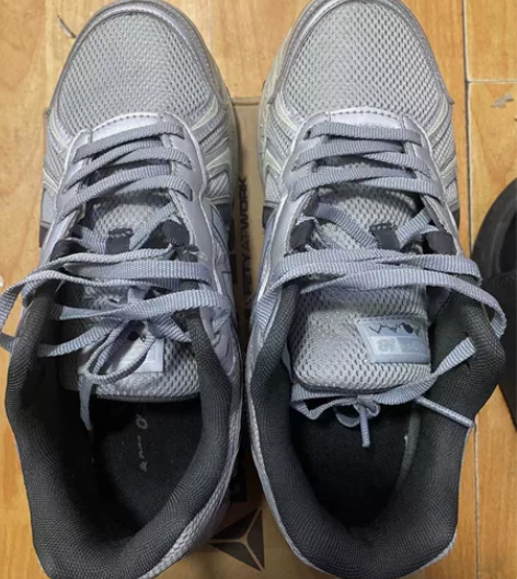 老公的 新百伦 正   专柜购 42码 穿...