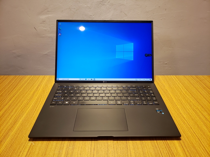 LG gram16 2021 16g 1t...