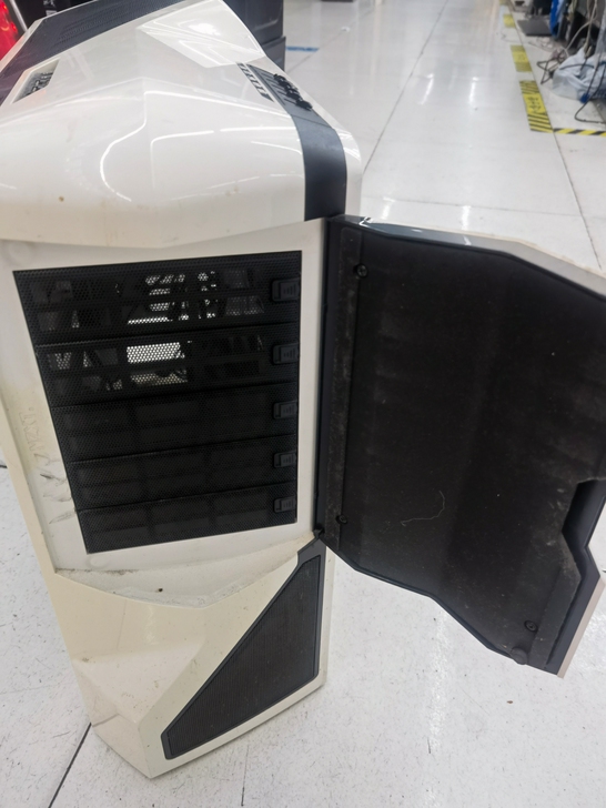 电脑机箱,恩杰NZXT Phantom 大...