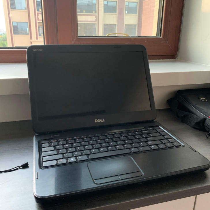 戴尔m4040 独立显卡 无硬盘 硬盘插上...