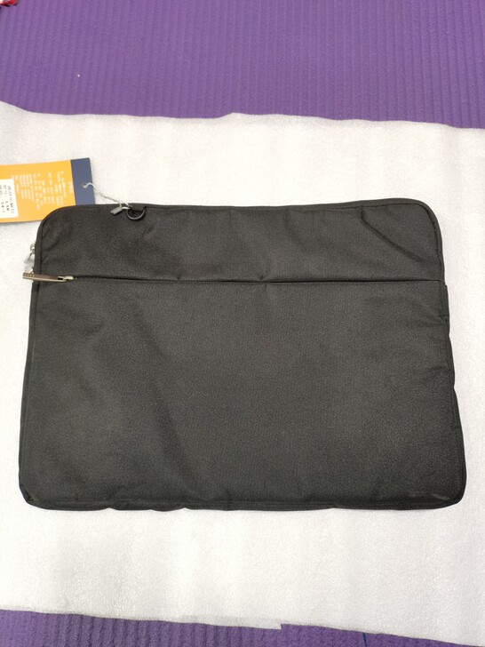 14寸电脑笔记本包黑色非手提全新未用过，实...