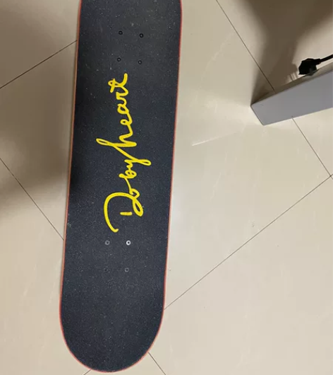 dbh滑板 闲置 感兴趣的话点“我想要”和...