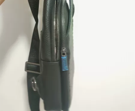 鸿岩袋鼠胸包男真皮包包休闲单肩包斜挎包头层...