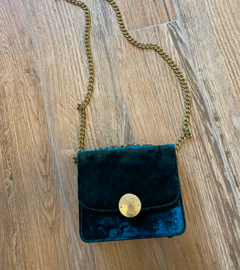 女士真皮小斜挎包 感兴趣的话点“我想要”和...