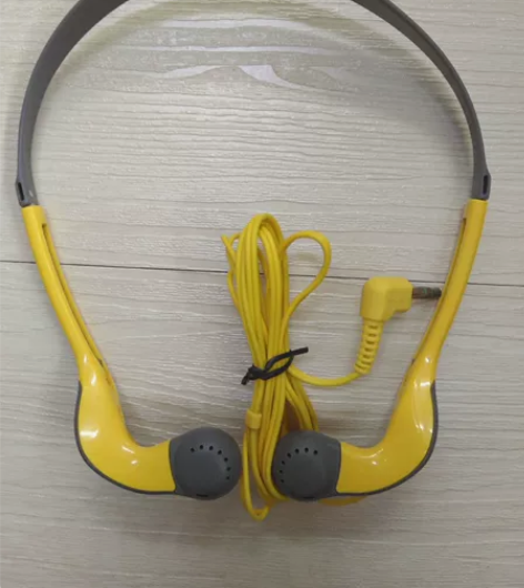 稀有原装索尼半入耳式耳机,头戴式形号:MD...