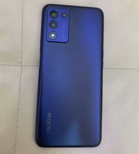 realme(手机) realme Q3s...
