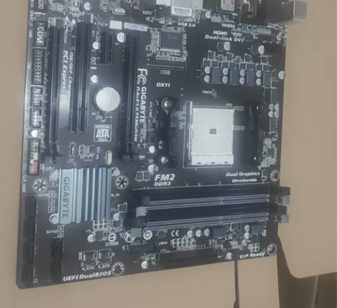 技嘉F2A75M-D3H全集成FM2主板，...