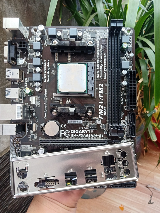 860k cpu，技嘉A68主板 fm2/...