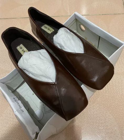 全新软底鞋,怀孕时买了好几双上班穿,很舒服...