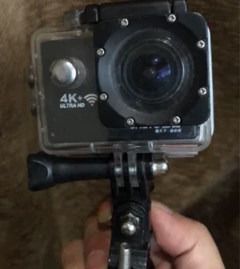 摄徒相机需要的朋友可以联系,卡没了 其他正...