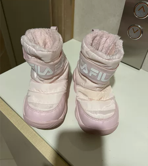 FILA 斐乐儿童棉鞋 28码 感兴趣的话...