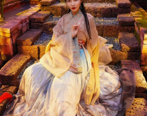 都城南庄汉服顾卿颜魏晋风套装交领齐腰襦裙女...