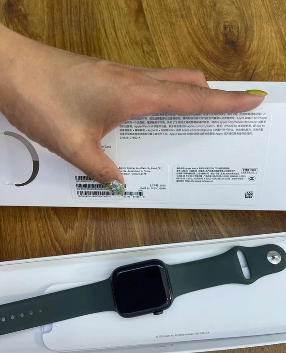 apple watch S6 44mm