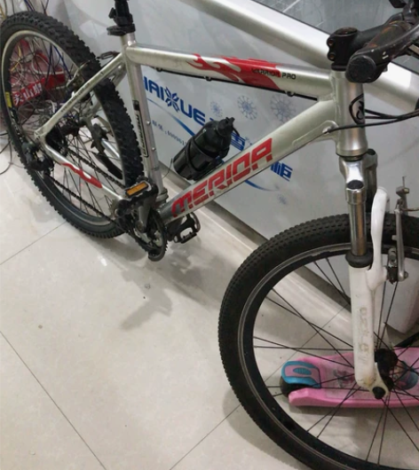 家里一台闲置山地自行车，有需要的联系我#山...