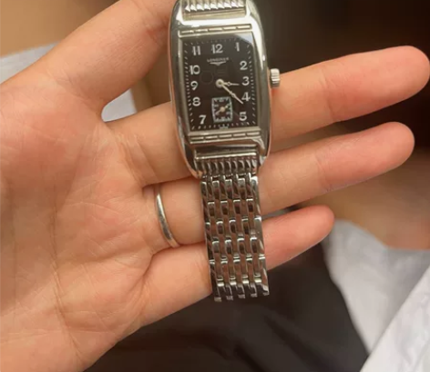 浪琴女表 感兴趣的话点“我想要”和我私聊吧～