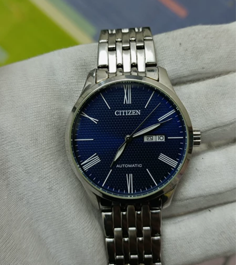 原装正品西铁城机械表nh8350，刚做完保...