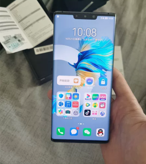 ?华为mate30PRO,4g版,还有包装...