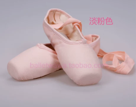 芭蕾娃娃 芭蕾舞鞋，足尖鞋 没穿几次，价格...