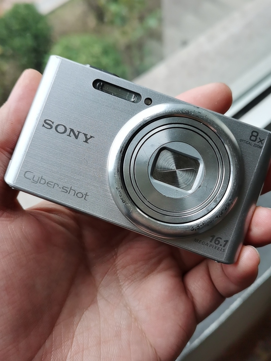 索尼 DSC-W730 数码相机 银色