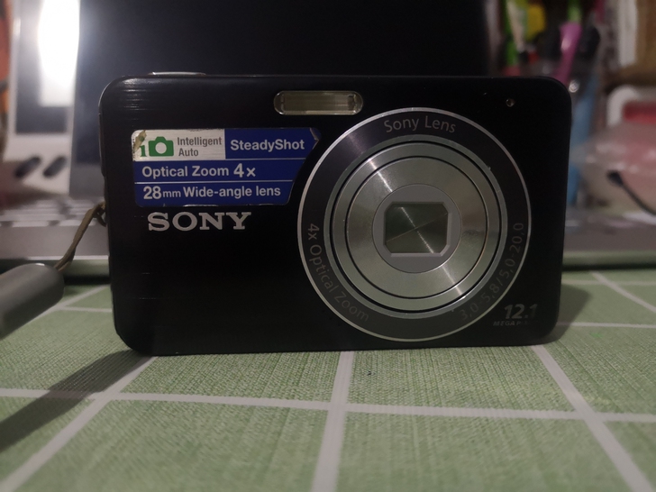 索尼相机老古董DSC-W310  内存8GB