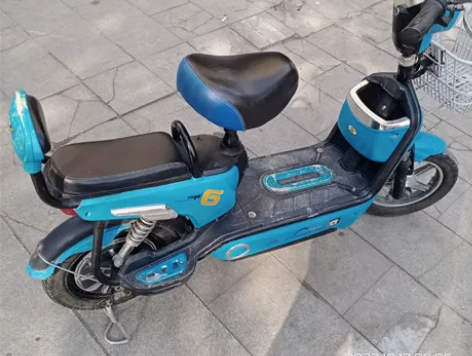 小电车转让，车有两年功能完好，骑着舒适，台...