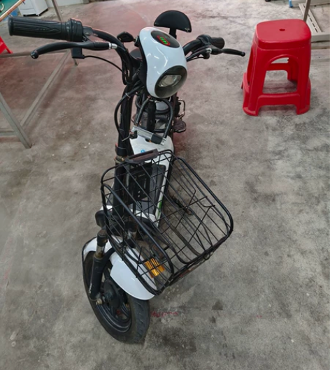 品牌自用原价二千多的台铃电动车带原装充电器...