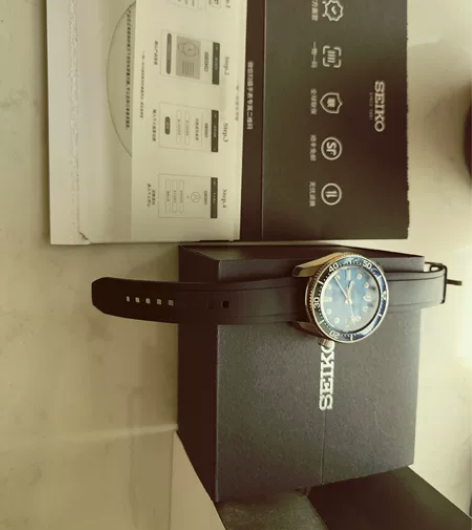 九月买的精工冰川环保主题的6R35机芯机械...