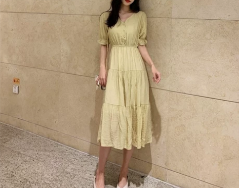 很仙的法式复古桔梗裙夏季新款收腰泡泡袖气质...