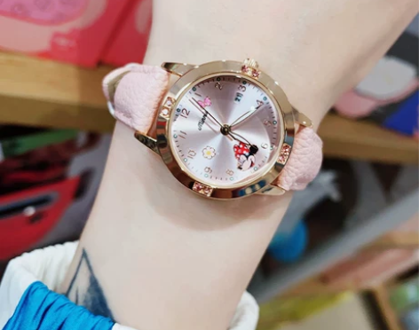 ?迪士尼手表女ins风简约气质少女心初高中...