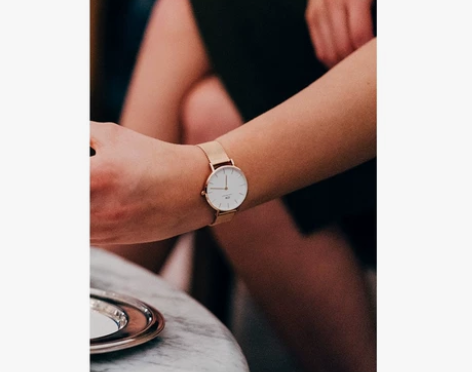 DW手表女  韩国带回 工作原因没带过几次...