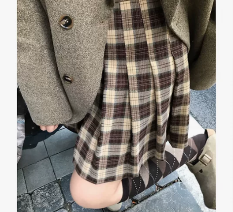 格子百褶裙?深灰百褶裙，都是L码，只穿过一...