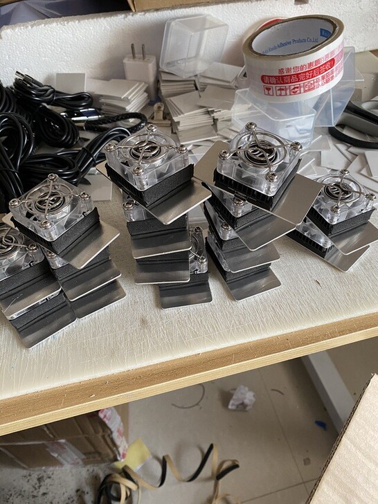 散热器半导体制冷便携式手机平板通用手游必备...