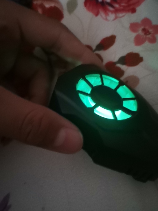 手机散热器忘记什么牌子了