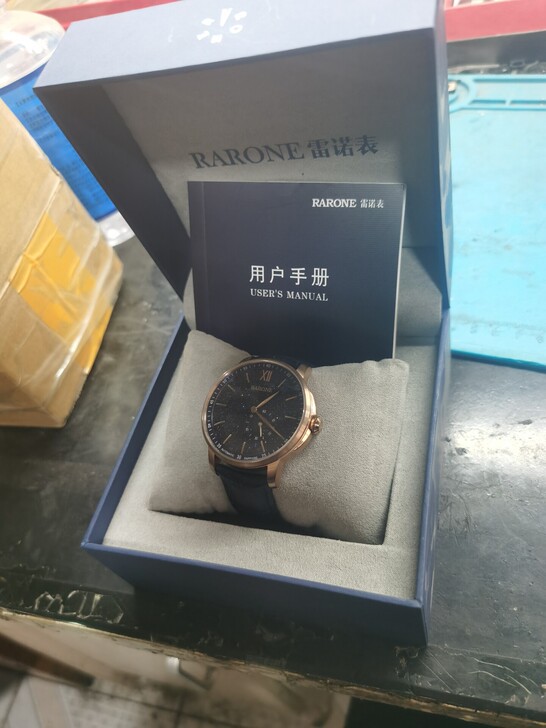 雷诺表8801039，正品，万达广场买的买...