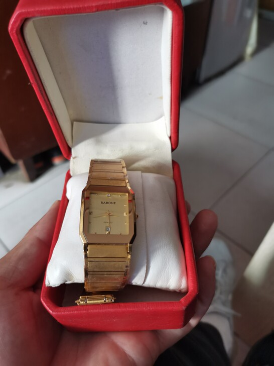 雷诺手表全新详细请看图片，需要的请联系，价...