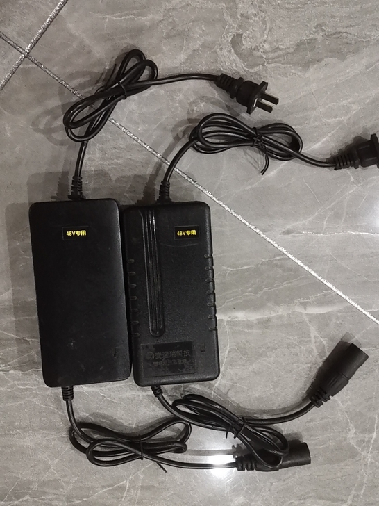 48伏艾特能或麦迪瑞随机发，输出电压54....