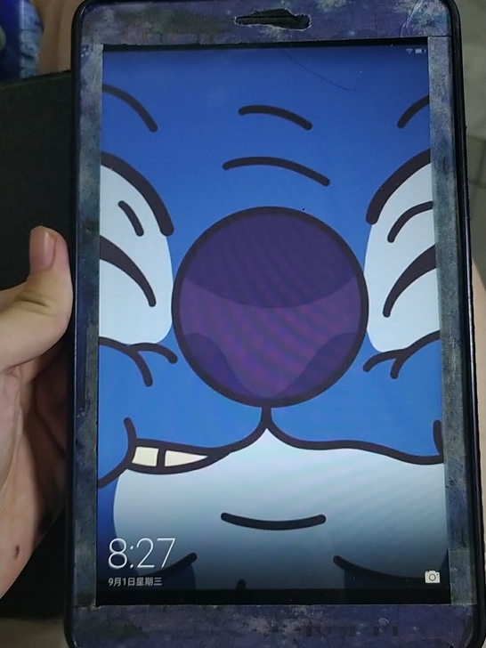 学校买的pad 华为荣耀 毕业了不用 屏幕...