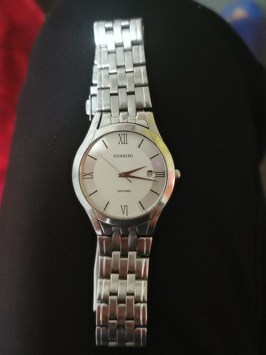 更换新手表  闲职便宜卖