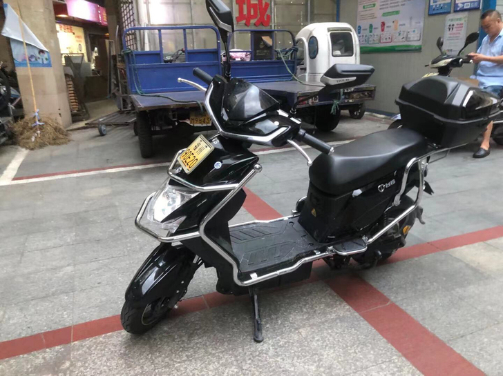 台铃电动车 带牌一起才跑几百公里