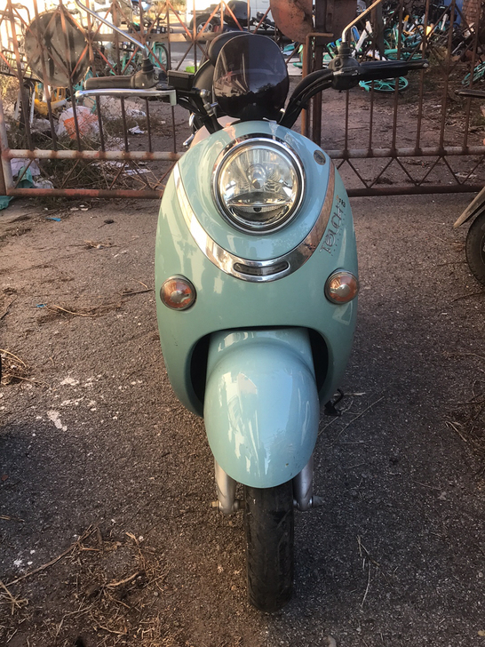 台铃电动车女生起的皮毛很好只是空车架子