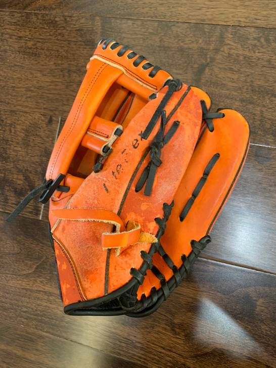日本购买，Mizuno棒球手套。