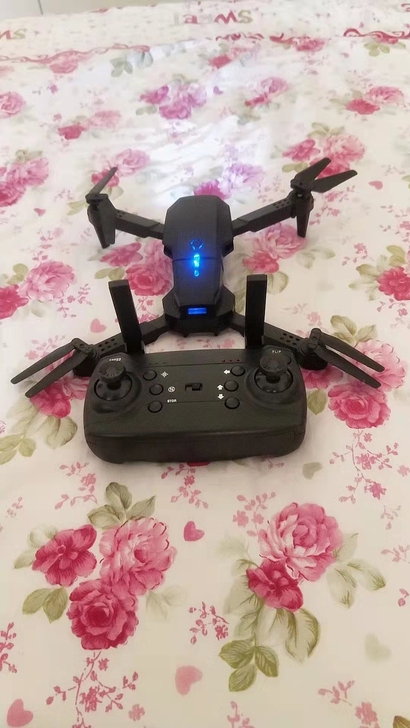 超低价出全新高清高空航拍无人机遥控无人飞机