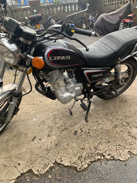 力帆跨骑摩托车 公户 19年的车 手续一...