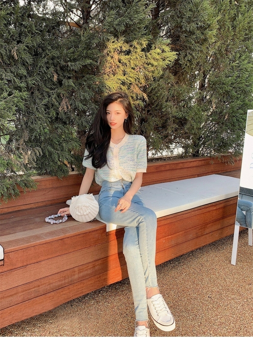 全新牛仔裤女秋季2021破洞小脚裤九分高腰...