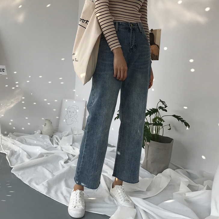 牛仔裤超级显腿瘦！