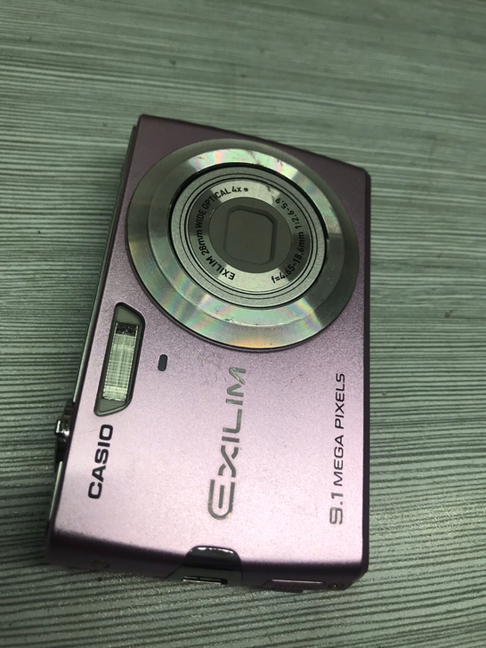 卡西欧Z250数码卡片相机，外观接近全新。...