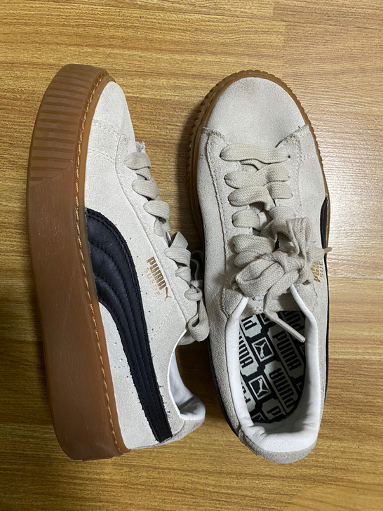 PUMA 彪马蕾哈娜 鞋 白粽 36 正品