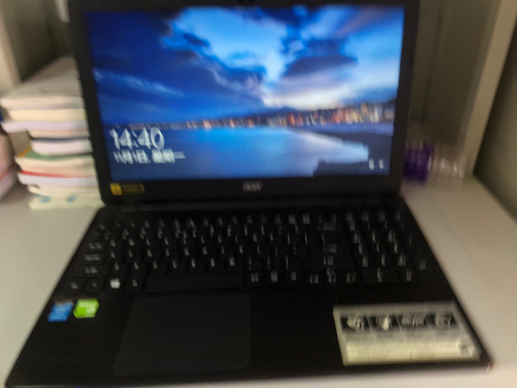 宏碁笔记本e5 572g 8g内存 固态2...