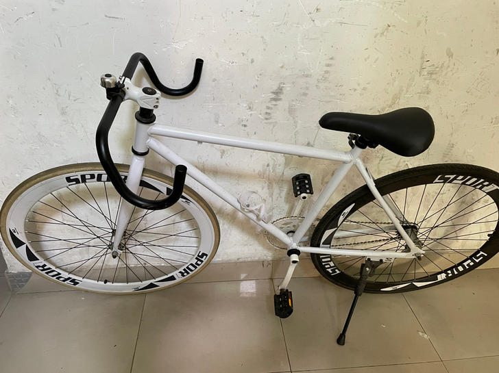 公路自行车赛车超轻死飞26寸弯把破风单车